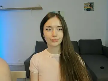 Stripchat Free Live Porn of PollyFlame