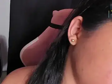 Stripchat Free Porn Cam of ashley_morgan_18