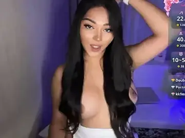 Stripchat Free Live Porn of shantalromance_