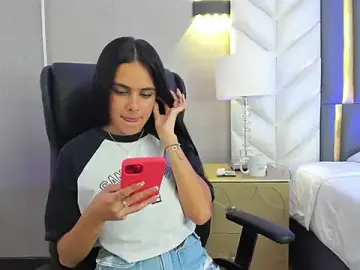 Stripchat Adult Webcam of ChloeHarper_