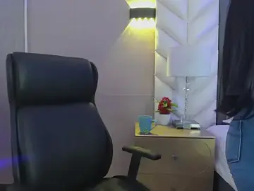 Stripchat Sex Cam of ChloeHarper_