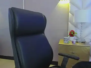 Stripchat Live Sex Cam of ChloeHarper_