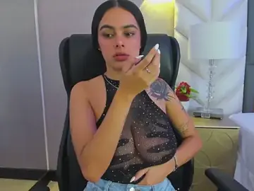 Stripchat Live Sex of ChloeHarper_