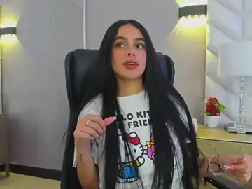 Stripchat Live Sex Cam of ChloeHarper_