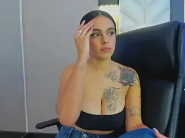 Stripchat Live Sex of ChloeHarper_