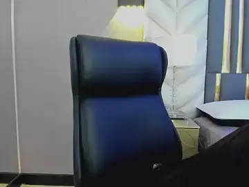 Stripchat Free Porn Cam of ChloeHarper_