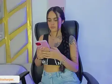 Stripchat Live Sex Cam of ChloeHarper_