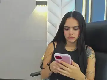 Stripchat Sex Chat of ChloeHarper_