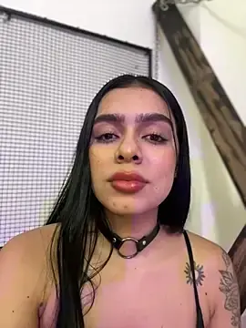 Stripchat Watch Live Sex Cams of Foxy_Assh_