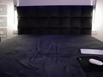Stripchat Adult Webcam of GoldieHarrington