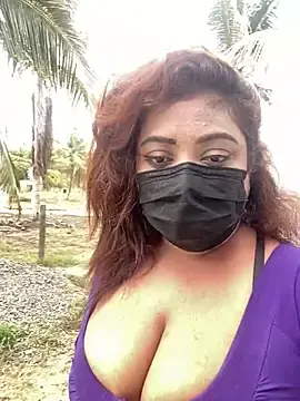 Stripchat Nude Webcam of _Cute_ariana_