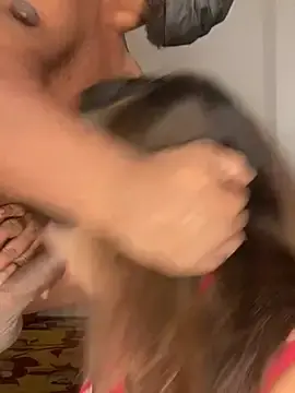 Stripchat Live Sex Cam of _Cute_ariana_