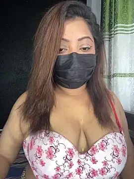 Stripchat Nude Webcam of _Cute_ariana_