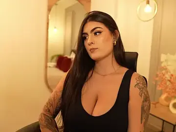Stripchat Free Porn Cam of IrisBaker