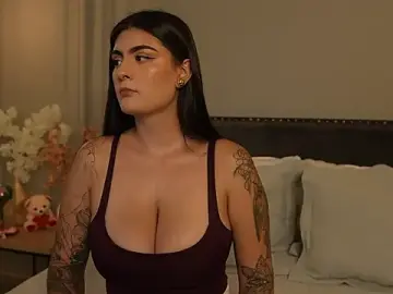 Stripchat Free Live Porn of IrisBaker