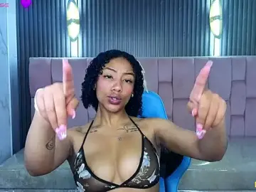Stripchat Free Porn Cam of Violeth_b