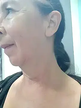 Stripchat Watch Live Sex Cams of Celine_Faer1