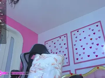 Stripchat Live Sex Cam of Chinatsu_t