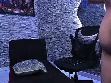 Stripchat Nude Webcam of ChoreyTaiylor