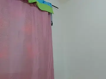 Stripchat Free Porn Cam of ChoreyTaiylor