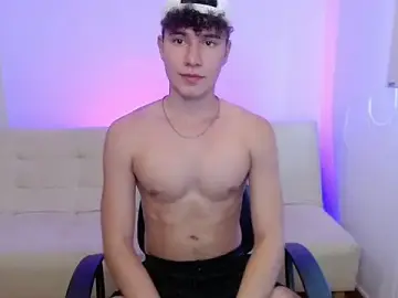 Stripchat Nude Webcam of adrian_morelly