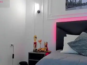 Stripchat Live Sex Cam of Damian23__