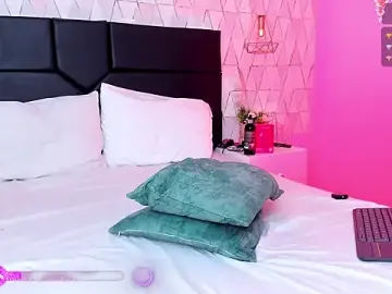 Stripchat Nude Webcam of JustinePerry