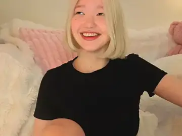 Stripchat Free Live Porn of milli_sun_