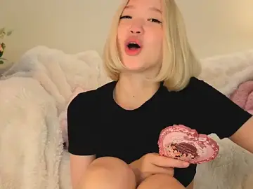 Stripchat Nude Webcam of milli_sun_