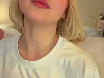 Stripchat Best Webcam of milli_sun_
