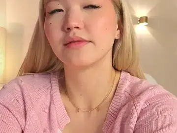 Stripchat Sex Cam of milli_sun_