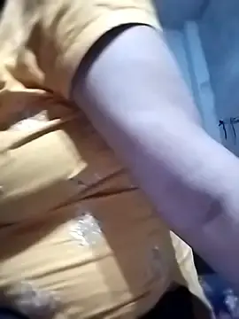 Stripchat Sex Cam of Darling8008