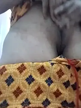 Stripchat Nude Webcam of Darling8008