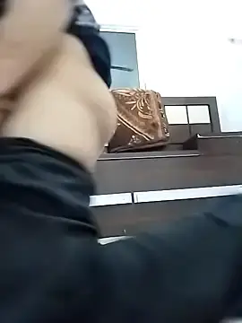 Stripchat Live Sex of Darling8008