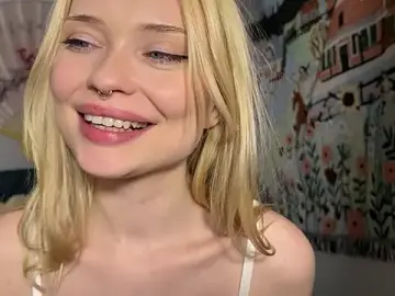 Stripchat Live Sex Cam of dollfromvenus