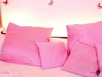 Stripchat Live Porn of jolly_bellle