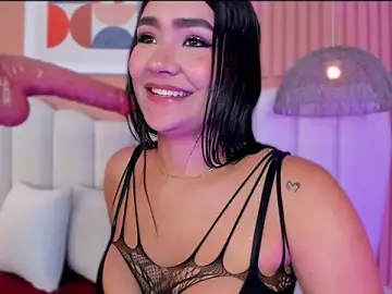 Stripchat Free Live Porn of noa_moon