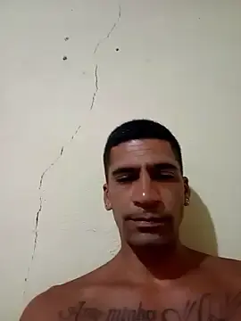 Stripchat Free Porn Cam of adriabis013