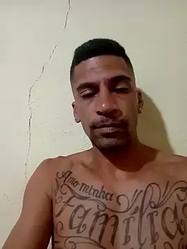 Stripchat Sex Cam of adriabis013