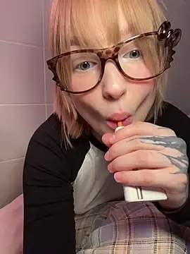 Stripchat Best live sex cam show of Baby_Tiny