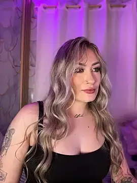 Stripchat Best Webcam of Lally_Valencia__