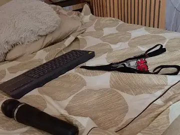 Stripchat Live Sex Cam of _miss_khloe