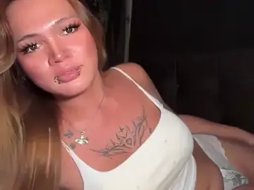 Stripchat Watch Live Sex Cams of Claire_Brooke