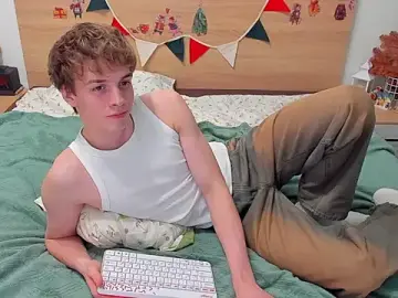 Stripchat Live Sex of Fandi_777