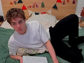 Stripchat Best live sex cam show of Fandi_777