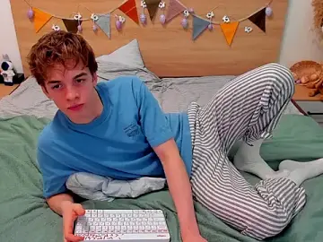 Stripchat Live Sex of Fandi_777