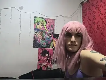 Stripchat Live Sex Cam of MsSarah_TsSophie