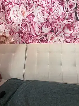 Stripchat Adult Webcam of mismialove