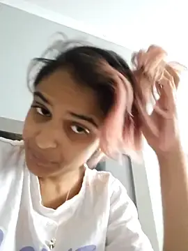 Stripchat Watch Live Sex Cams of DirtySnowball69