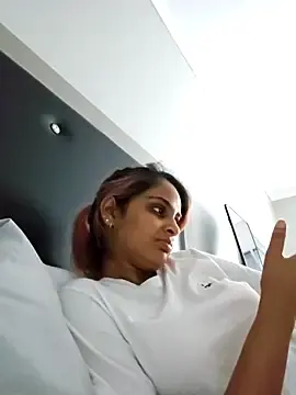 Stripchat Live Sex Cam of DirtySnowball69